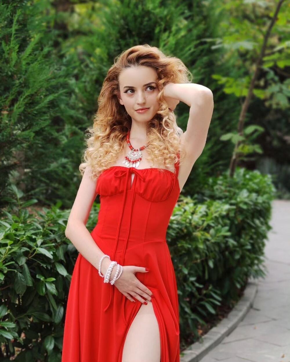 Commense Romantic Ruby Red Cottage Thigh Slit Stretch Midi NWT Dress Large